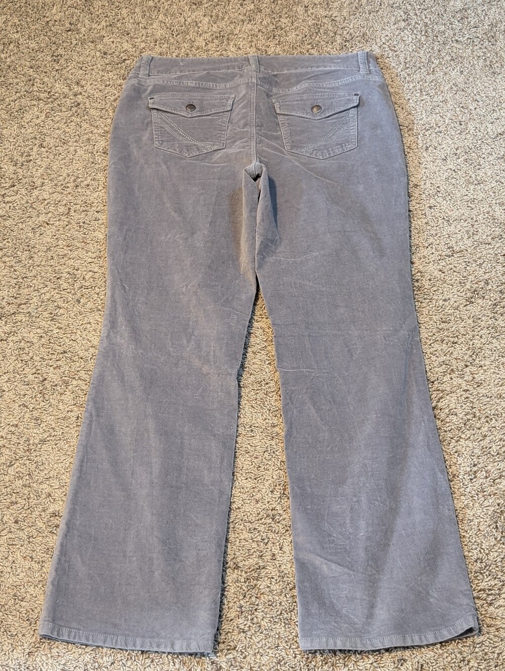 Sonoma Life + Style Women’s Gray Bootcut Softy Velvet Pants Size 14 Reg - Picture 7 of 11